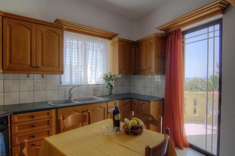 Sunrise Hotel & Apartments Родакіно Екстер'єр фото